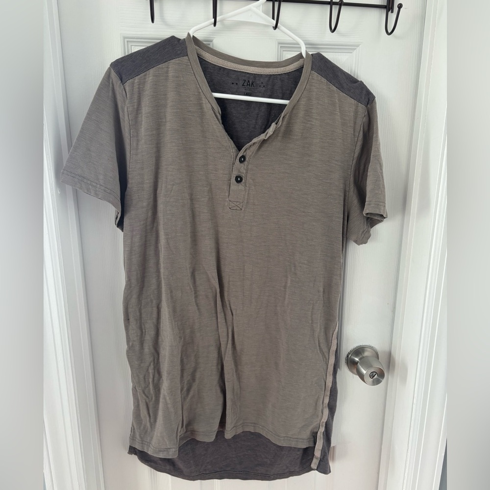 Zak | T Shirt
